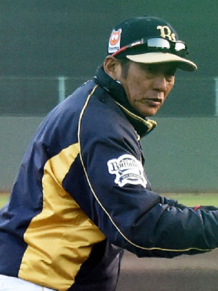 高橋 慶彦 校長