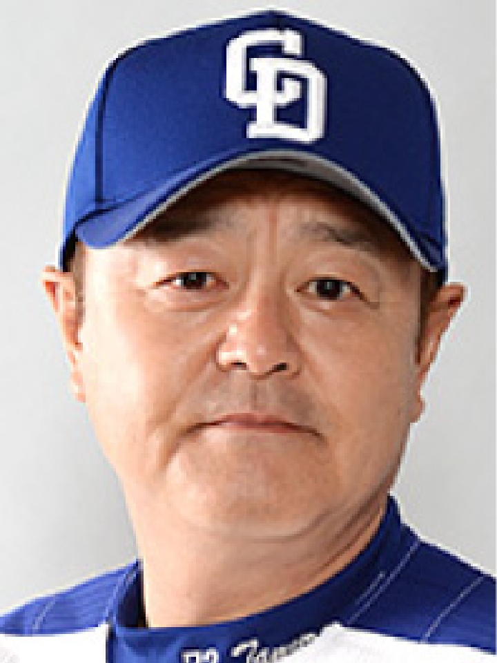 田村 藤夫 コーチ